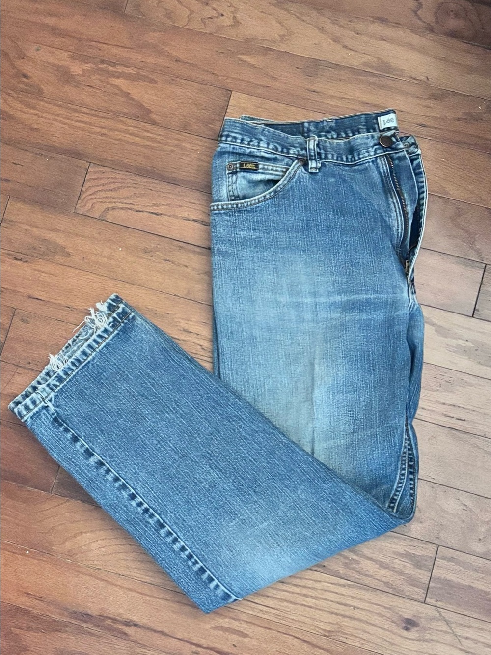 Lee Men's Light Blue Jeans with Faded Finish